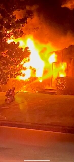 lakeridgefire1.jpg